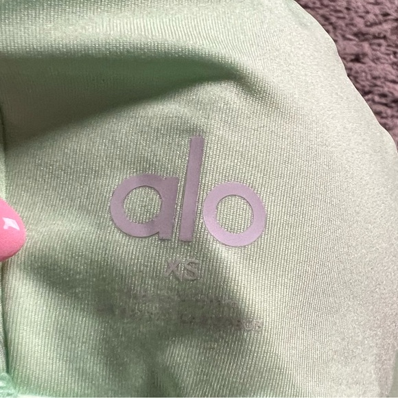 Alo bright green convertible cropped tank/tube top size XS - Picture 3 of 3